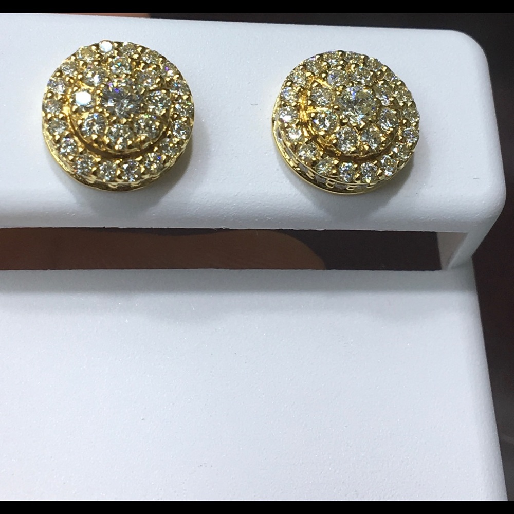 New vvs earring